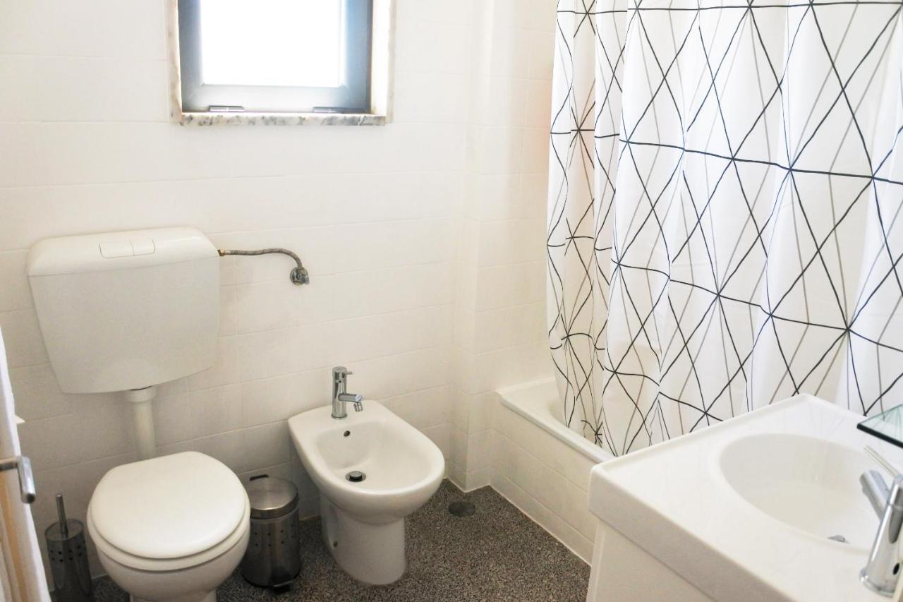 Ferienwohnung Quarteira, Casa Com Vista Mar Exterior foto